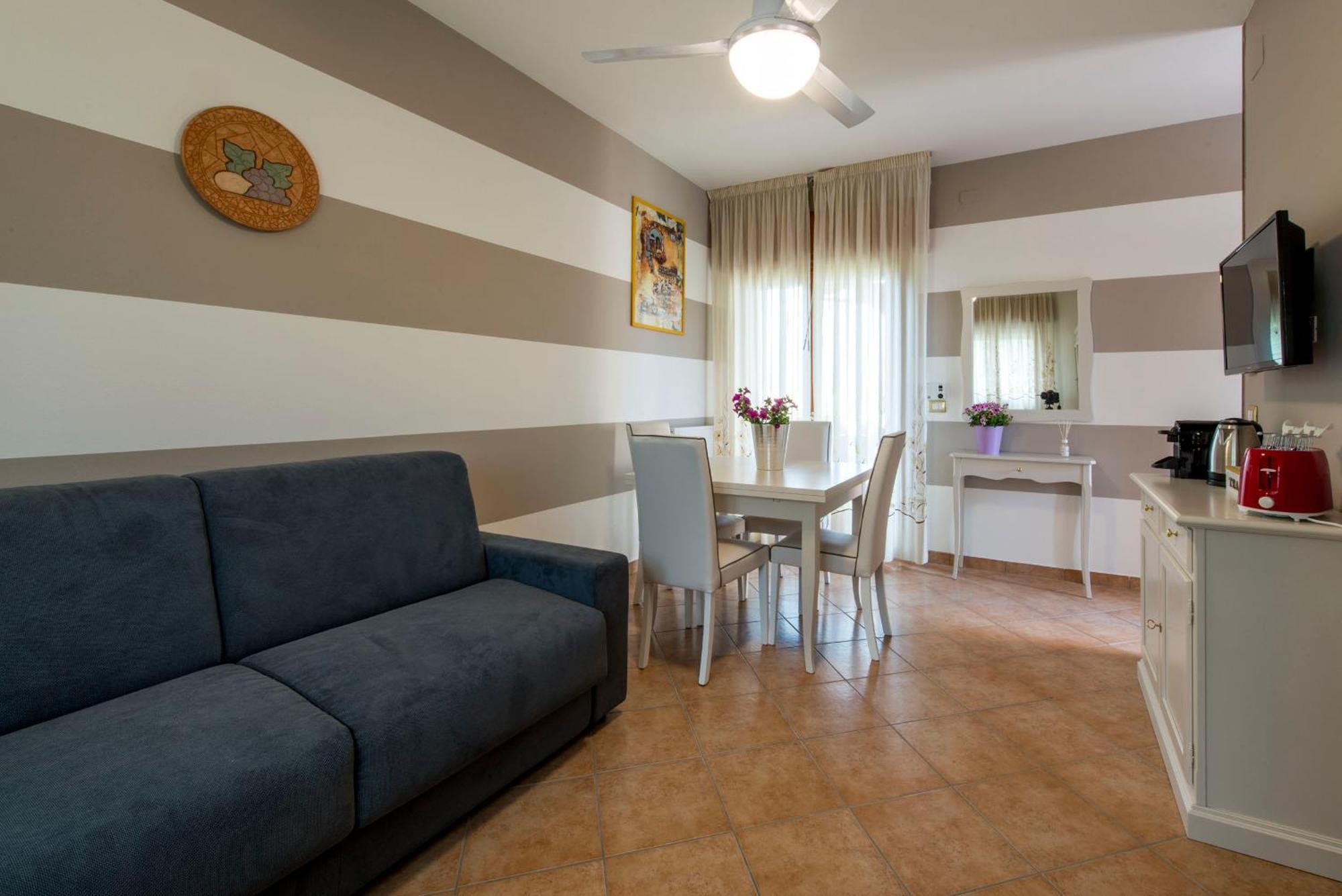 Italianflat - Peschiera Residence Peschiera del Garda Extérieur photo
