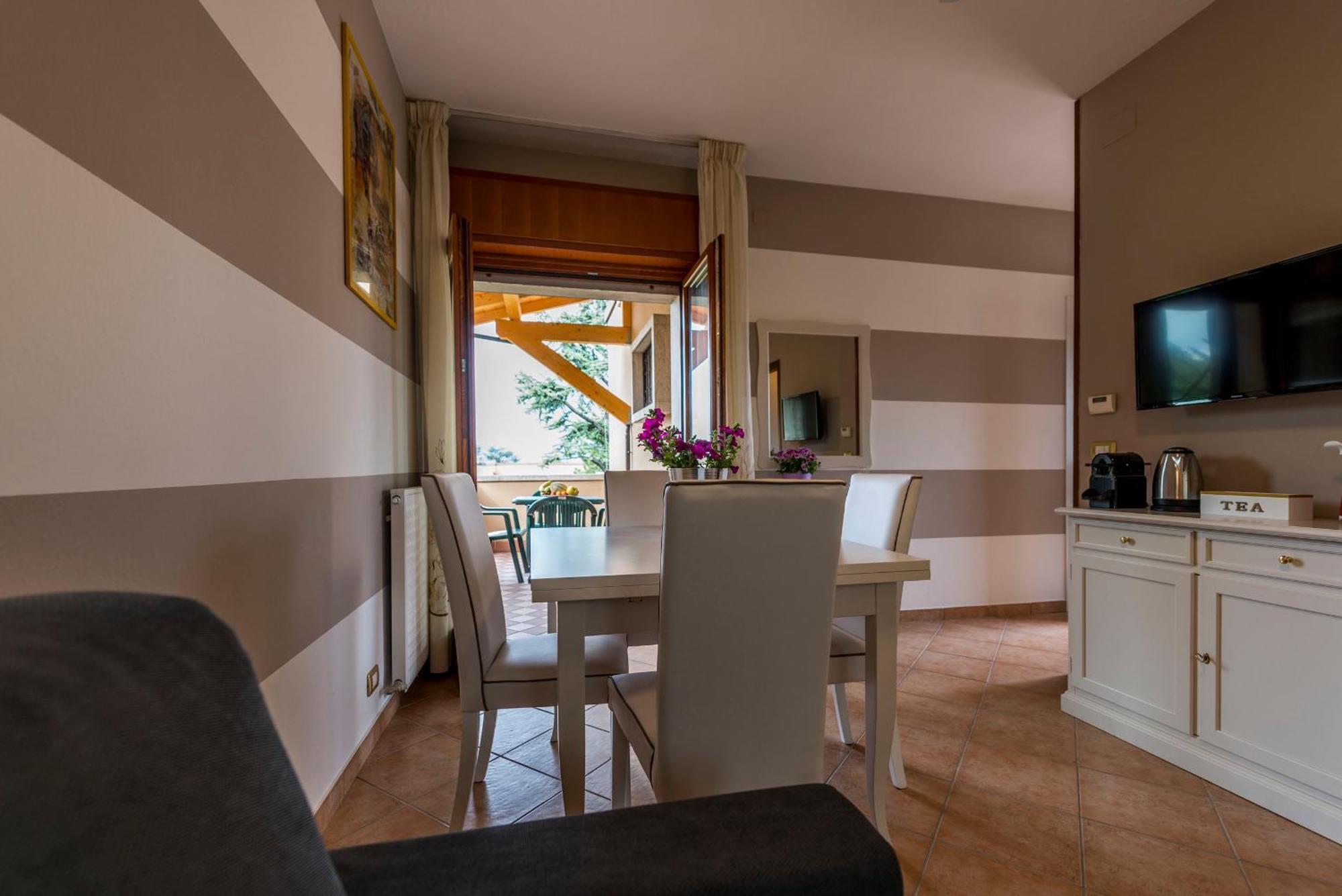Italianflat - Peschiera Residence Peschiera del Garda Extérieur photo
